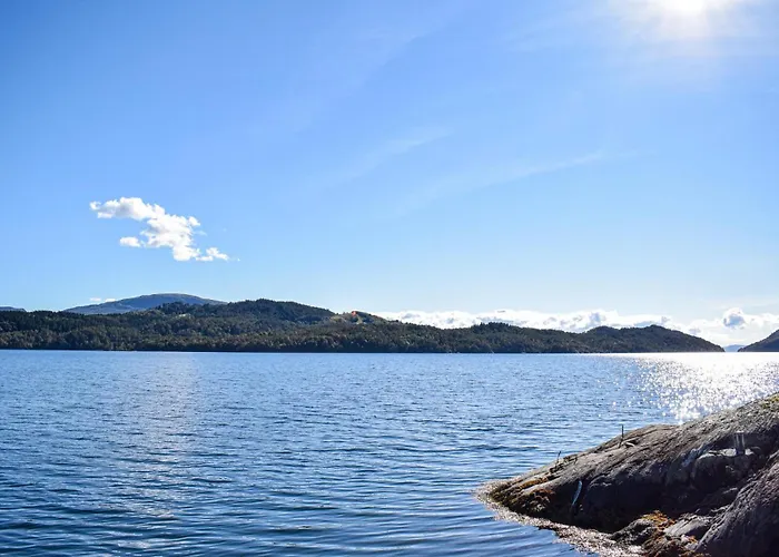 In Os With House Sea View *